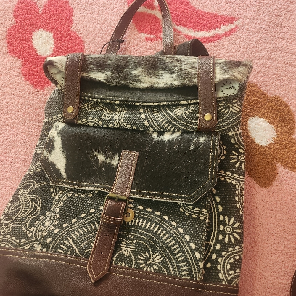 Myra backpack